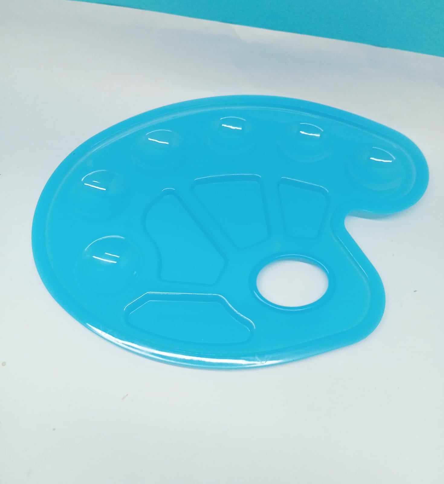 V Needs Water Colour ( 12 Colors )