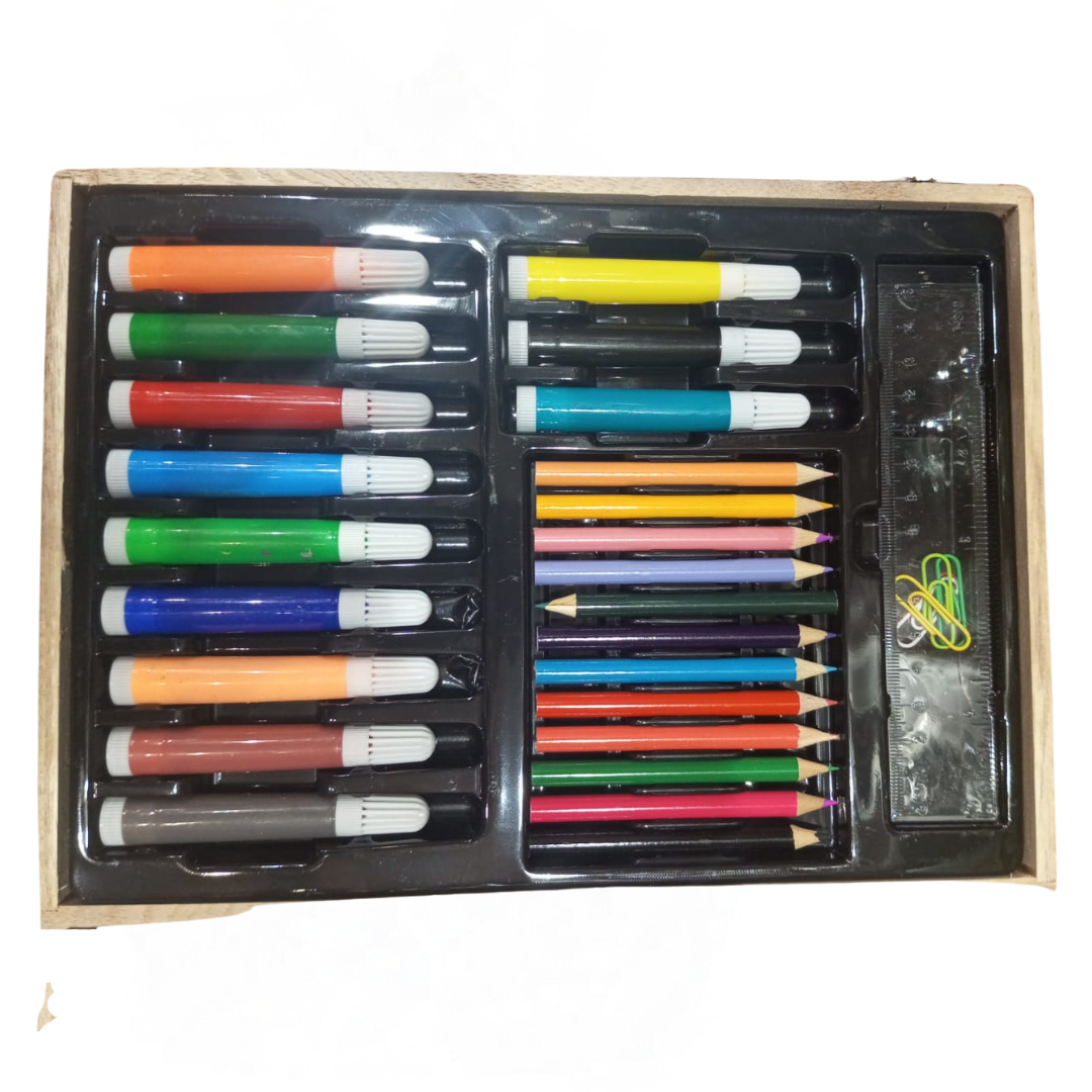 70 Pices  Colouring Kit