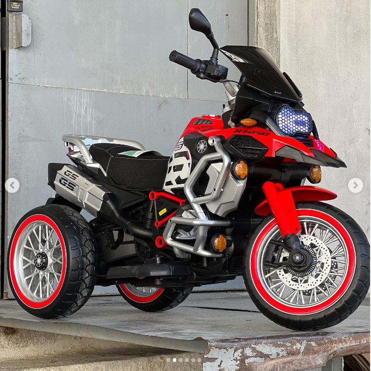 V30 RIDE ON BIKE Battery Oprated kids Motorbike