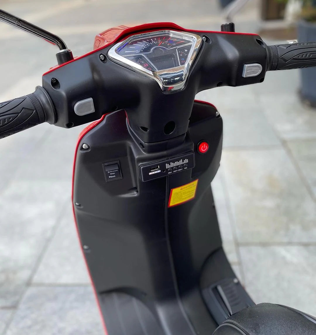 Vespa Gulf 12V Big Size Scooter Bike For Kids